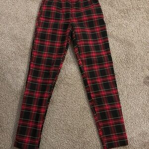 Red black plaid tapered pants sz 2